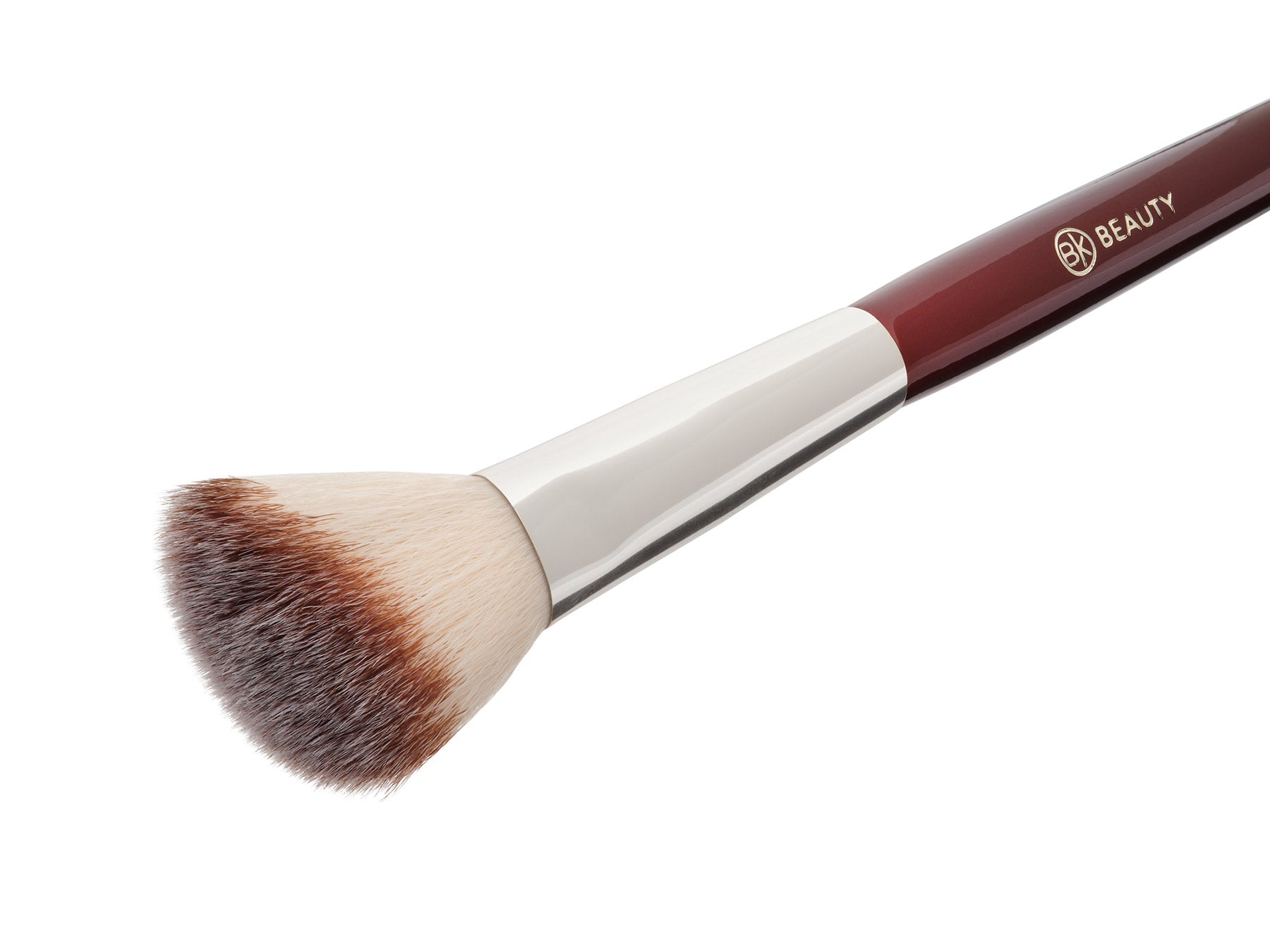 Angled blush brush - contour and shape your face
