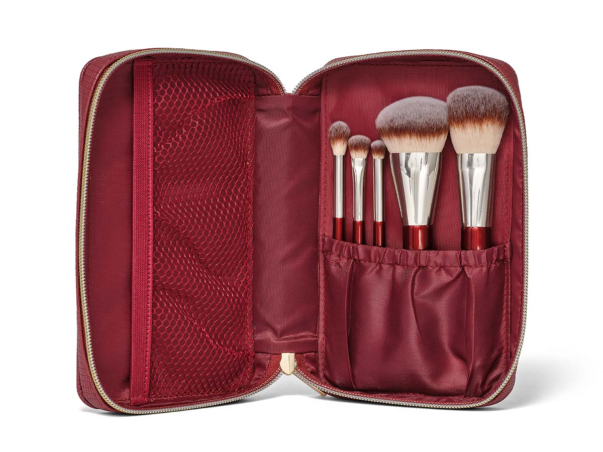 3 Brushes + Cosmetic Clutch Bundle
